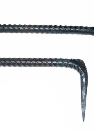 Скоба строительная кованая с прокованными углами1 фото