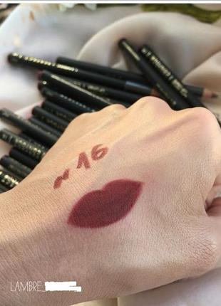 Акція олівець для губ lip liner №16 "бордо"  perfect contour lambre в кедровому дереві9 фото