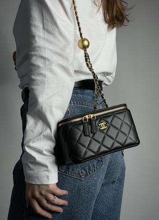 Жіноча сумка в стилі chanel classic black lambskin pearl crush vanity bag premium.3 фото