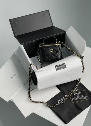 Женская сумка в стиле chanel classic black lambskin pearl crush mini vanity case premium.2 фото