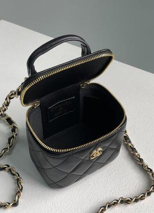 Женская сумка в стиле chanel classic black lambskin pearl crush mini vanity case premium.5 фото
