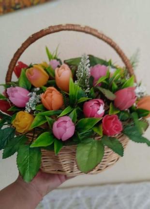 Корзина тюльпанов,2 фото