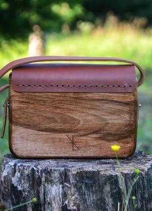 Жіноча дерев'яна сумка "призьба"4 фото