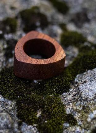 Деревянный перстень3 фото