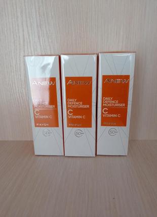 Зволожуючий крем для обличчя  максимальне сяйво avon anew vitamin c з spf 50