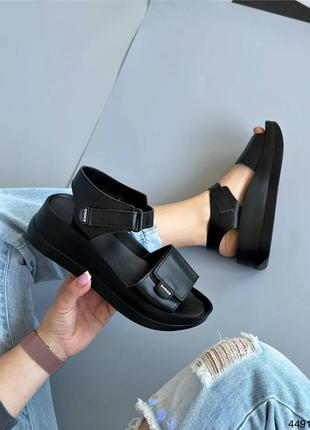 Босоножки женские кожаные черные сандали на липучках5 фото
