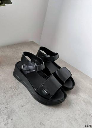Босоножки женские кожаные черные сандали на липучках3 фото
