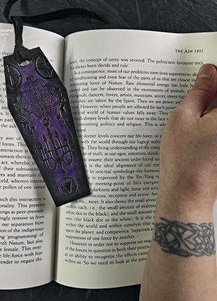 Закладка з тисненням | натуральна шкіра "funeral bookmark"3 фото