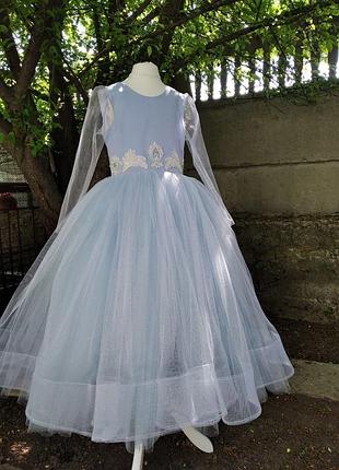 Голубое праздничное платице для девочки