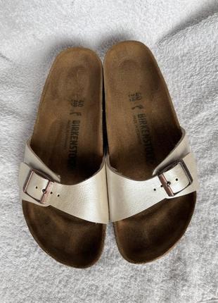 Шлепанцы сланцы birkenstock 40p бежевые1 фото