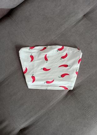 Актуальный, стильный топ с перчиками