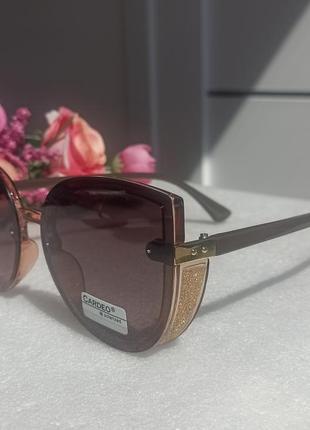 Новые стильные очки бабочки (линза polarized) с блеском по бокам1 фото