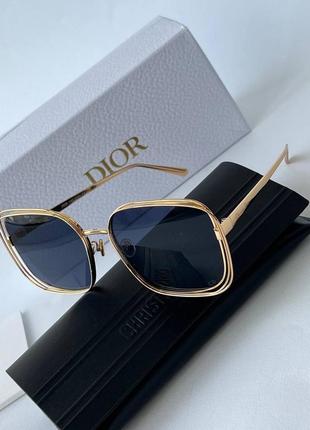 Окуляри в стилі dior