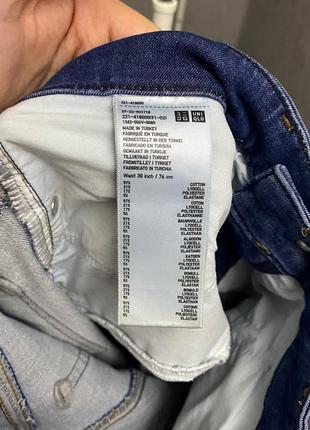 Синие джинсы от бренда uniqlo6 фото