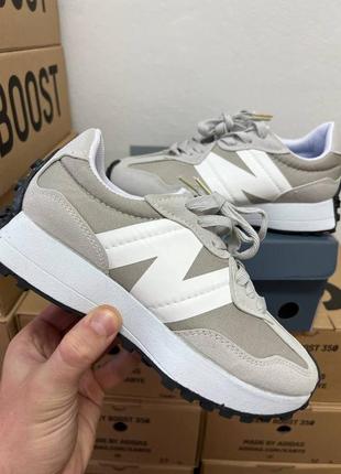 Женские замшевые кроссовки new balance 327 white grey 1944 балланс 3276 фото