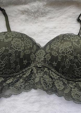 Бюстгальтер