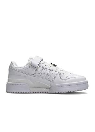 Женские кожаные кроссовки adidas originals forum 84 low all white адедас форум7 фото