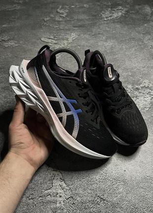 Спортивные кроссовки asics gel-novablast 40 25.54 фото