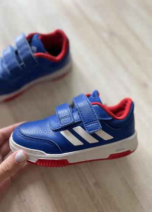 Кросівки дитячі adidas4 фото