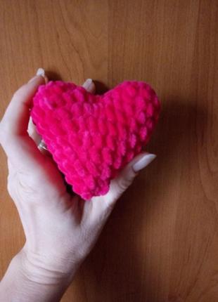 Вязаное плюшевое сердце4 фото