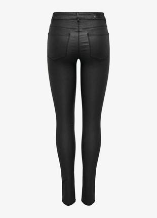 Чёрные вощённые джинсы скинни мото байкерские от only xs3 фото