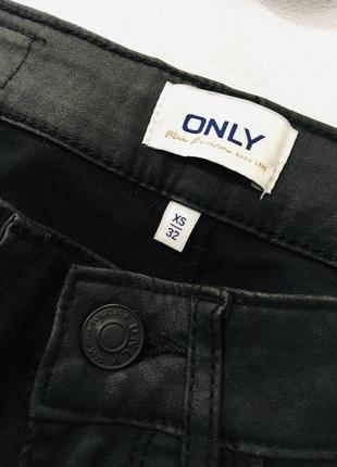 Чёрные вощённые джинсы скинни мото байкерские от only xs9 фото