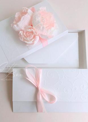 Gift box «mona» ( молочний ) - листівка в коробочці