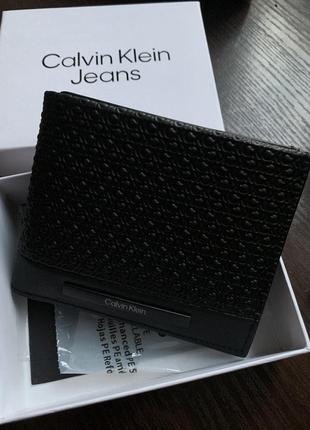 Оригинальный кошелек calvin klein modern bar bifold black nano mono мужской