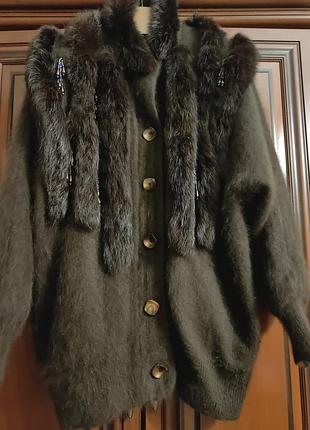 Куртка ангорова с коричневим мехом.розмір l-xl.