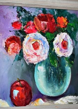 Троянди та червоне яблуко, картина, оргаліт, розмір 20х20см2 фото