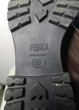 Fendi оригінал зимові черевики чоботи . 37-384 фото
