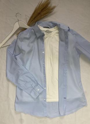 Классическая голубая рубашка без карманов slim fit3 фото