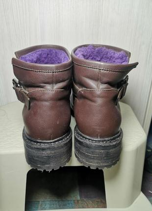 Fendi оригінал зимові черевики чоботи . 37-386 фото