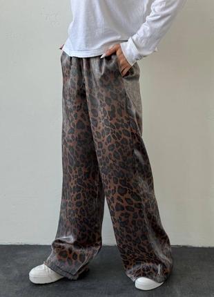 Широкие лео брюки 💕 шелковые брюки с лео принтом 💕4 фото