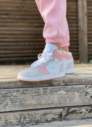 Женские кроссовки nike air jordan 1 retro high pink grey white 2 скидка sale &lt;unk&gt; smb3 фото