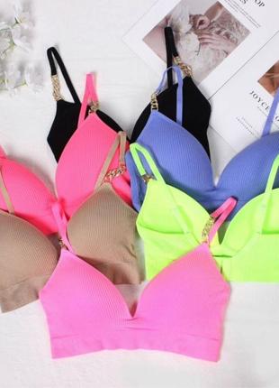 Топ,бьюс з декоративним ланцюжком з камінчиками,рубчик,тверда чашка,з декором