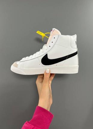 Жіночі кросівки nike blazer mid ‘77 vintage знижка sale | smb2 фото