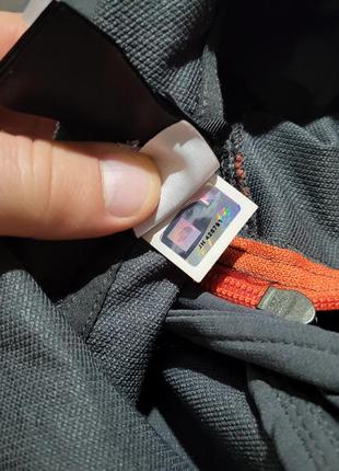 Куртка the north face ветровка