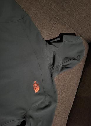 Куртка the north face ветровка