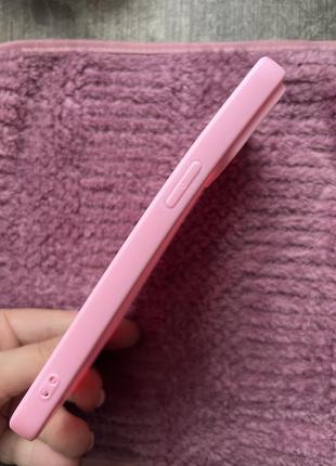 Ніжно рожевий силіконовий чохол для телефона4 фото