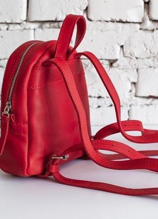 Маленький жіночий рюкзак baby backpack червоного кольору5 фото
