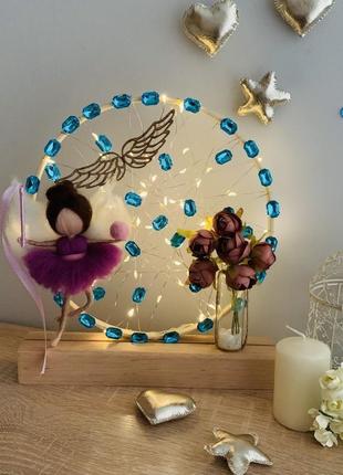 Лампа с сиреневым ангелом и бежевыми цветами, освещение комнаты, декор в подарок пподру9 фото
