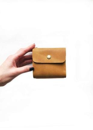 Кожаный кошелек mini желтого цвета1 фото