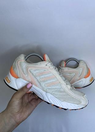 Кроссовки adidas adiprene