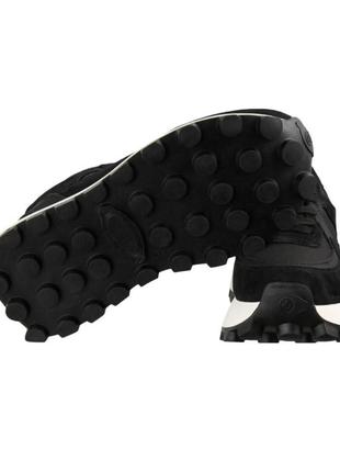 Кроссовки на красивой платформе, подошве