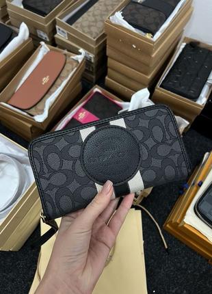 Женский кошелек coach dempsey large wallet in signature jacquard black6 фото