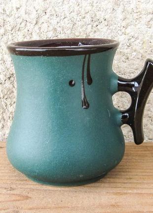 Горнятко ґорґани зелене