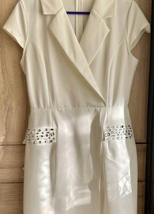 Продам платье 42 р