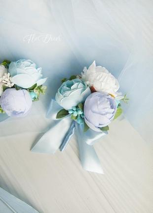 Бутоньєрки для свідків / блакитні бутоньєрки / квіти для весілля4 фото