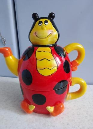 Набор чайник-заварник + чашка керамика, веселая пчелка6 фото